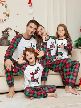 Рождественские пижамы Пары Мама Дети Папа Мама Дочь Я Семья Подходящие Рождественские пижамы с длинным рукавом ЗеленоКрасная клетка Новинка 2023 года